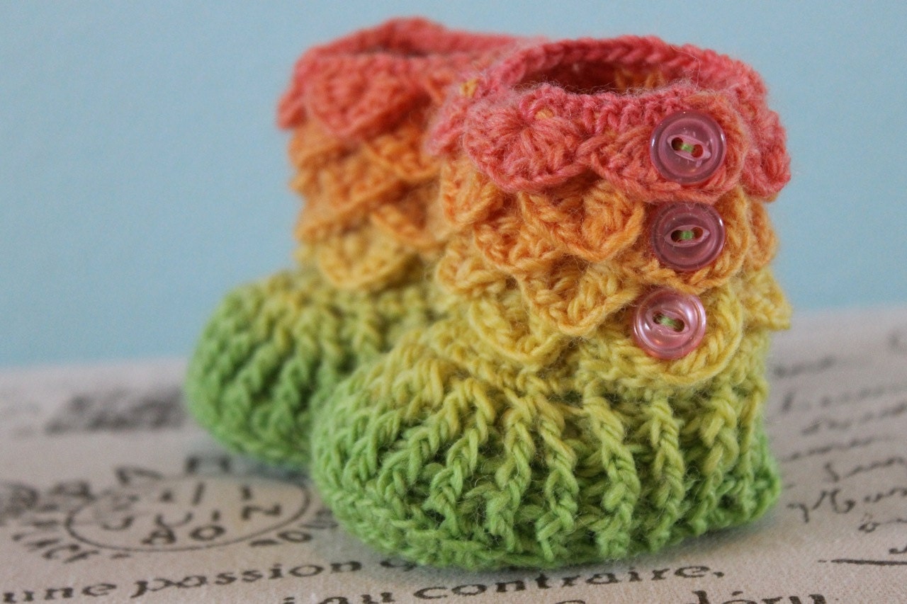 Sale - Crocodile Stitch Booties - Crochet Baby Booties - Yellow Orange Green