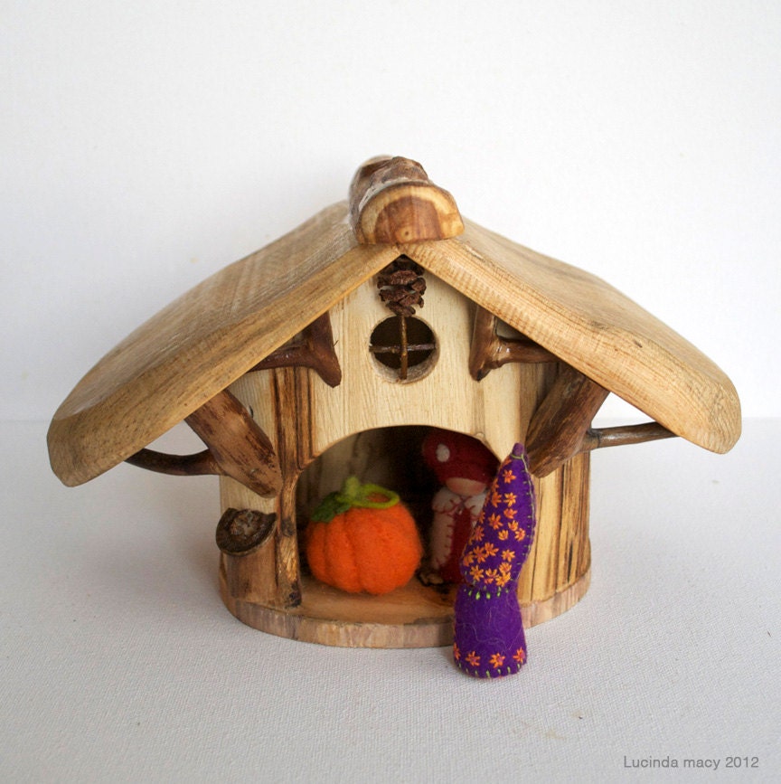 PERSONALIZED LISTING for AUTUMN Wee Stout Gnome Lodge