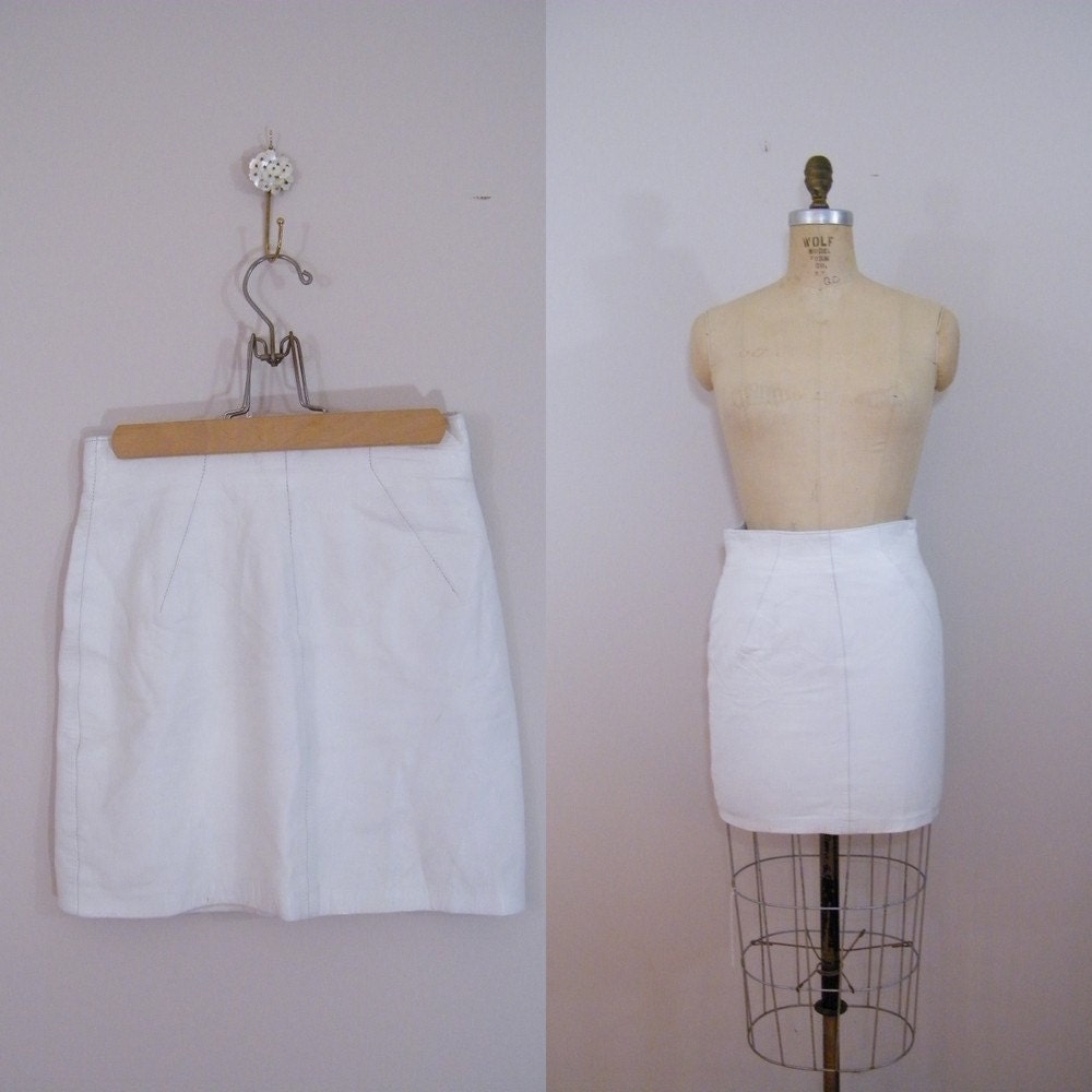 Vintage 1980s White Leather Mini Skirt / Michael Hoban North Beach Leather