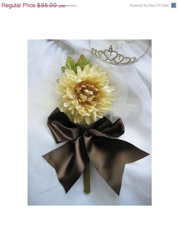 Wedding Bouquet, Silky Beige Chrysanthemum Blossom, Green Leaves, Attaches to Wedding Art  Mirrors, For Bride, Bridesmaid, Or Maid of Honor