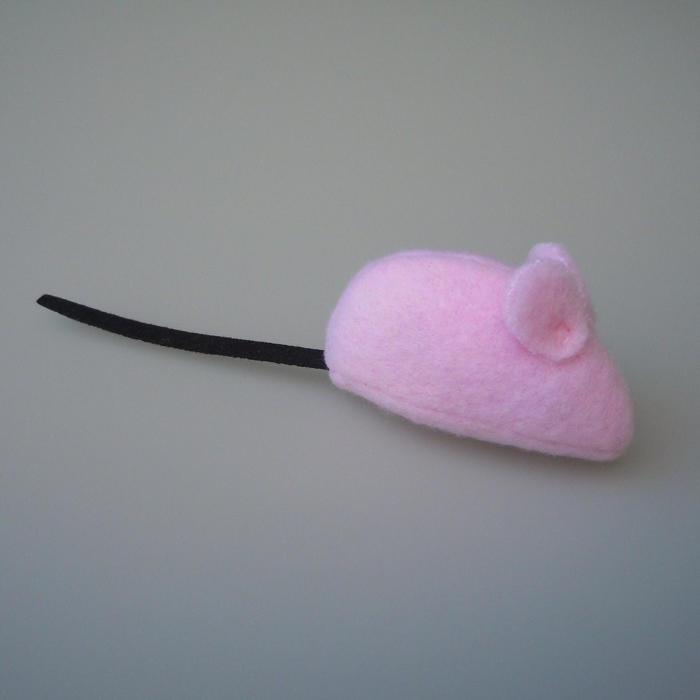 Catnip Mouse Cat Toy in Light Pink Fleece