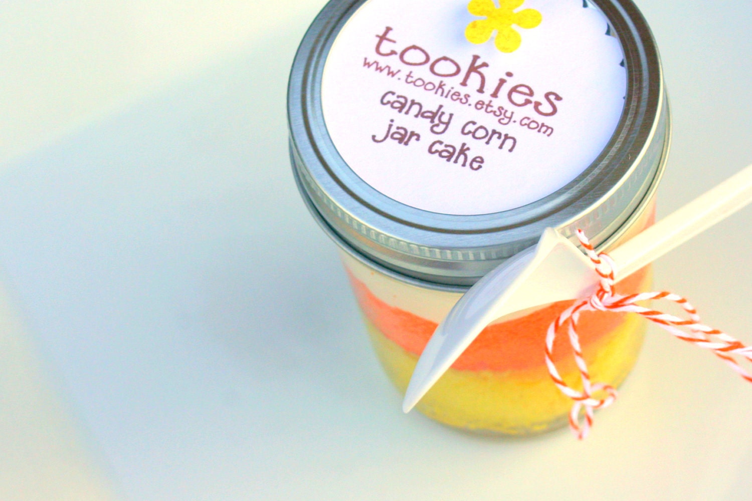 EEEK Candy Corn Limited Edition Jar Cakes - 4 pack- HALLOWEEN Shipper