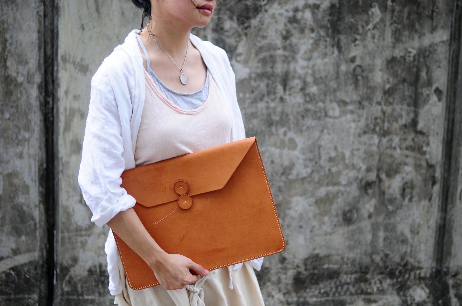Hand Stitched Tan Color Leather Mac Book Pro Laptop Case/ Clutch