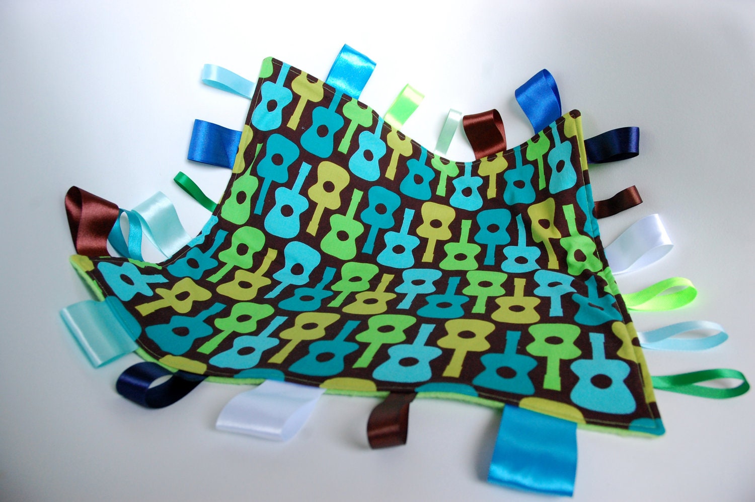 Guitar Music Ribbon Blanket