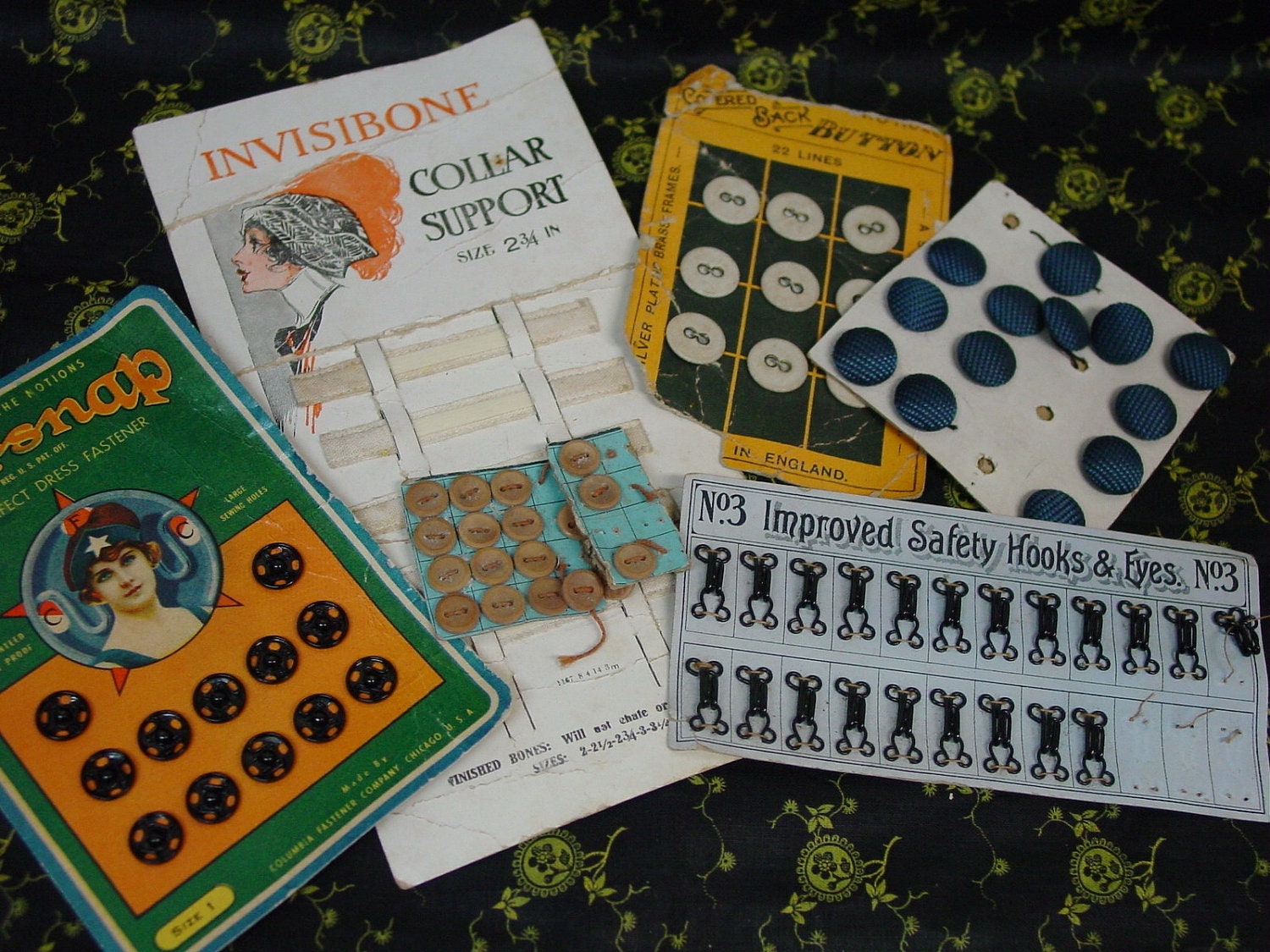 Lot of Old Sewing Notions, Snaps,Buttons,Celluloid Stays, Fun Stuff - auntnonniesnest