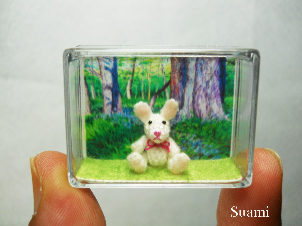 Crochet Bunny Rabbit 0.8 Inch - Tiny Micro Amigurumi Dollhouse Crochet Miniature Animals - Made To Order