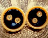 Retro Record black tan-rimmed vintage button earrings
