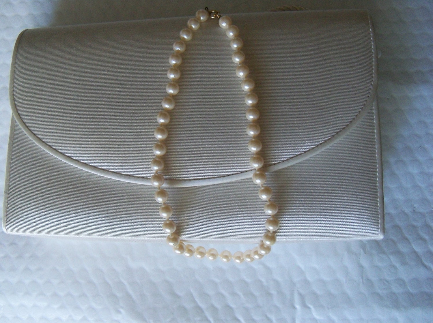 Vintage Pearl Necklace Choker Single Strand Wedding Bridal Bride Holiday Special Occasion Gift