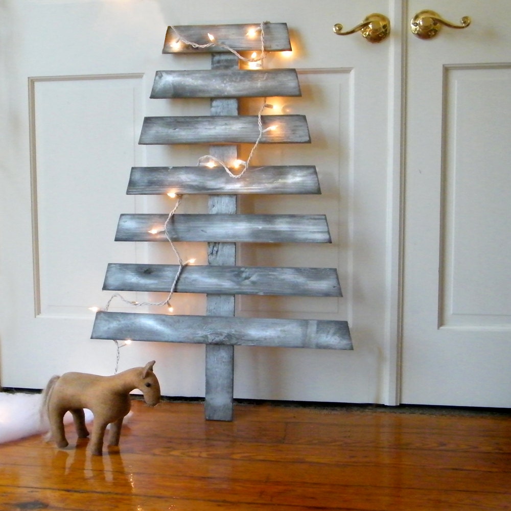 Modern Christmas Tree Wooden Winter Holiday Rustic Distressed Silver - SlippinSouthern