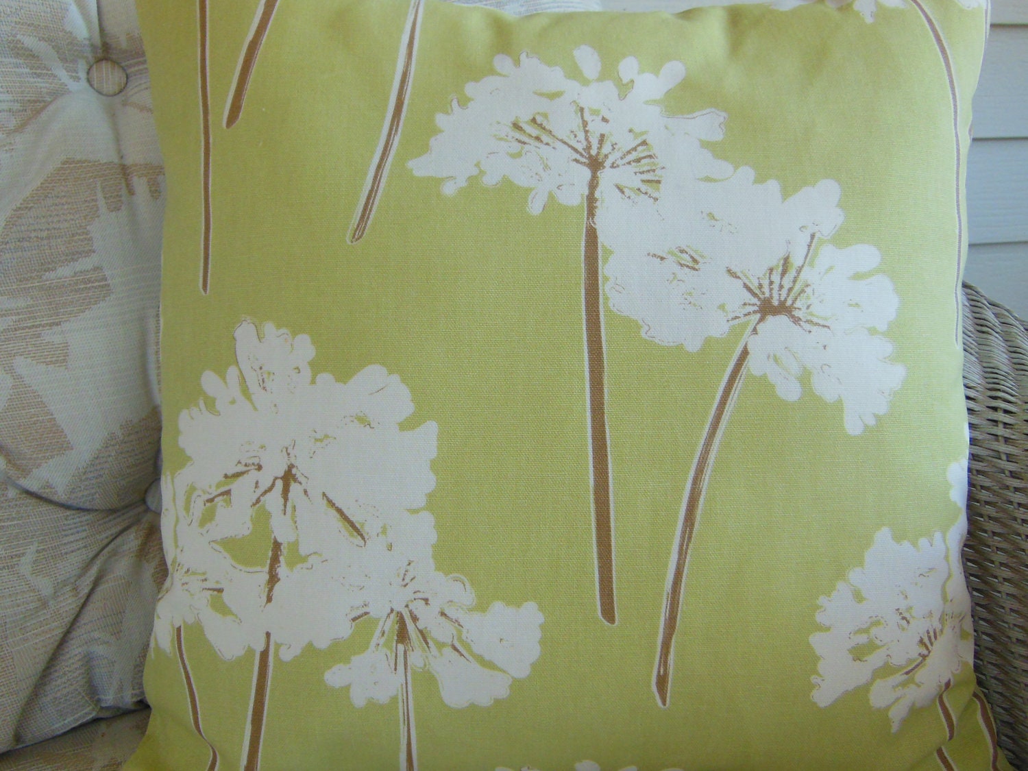 Throw Pillows Pillow Cushion Covers Two Green Cushions 18x18Flower Pillow Cases Pillow Slips