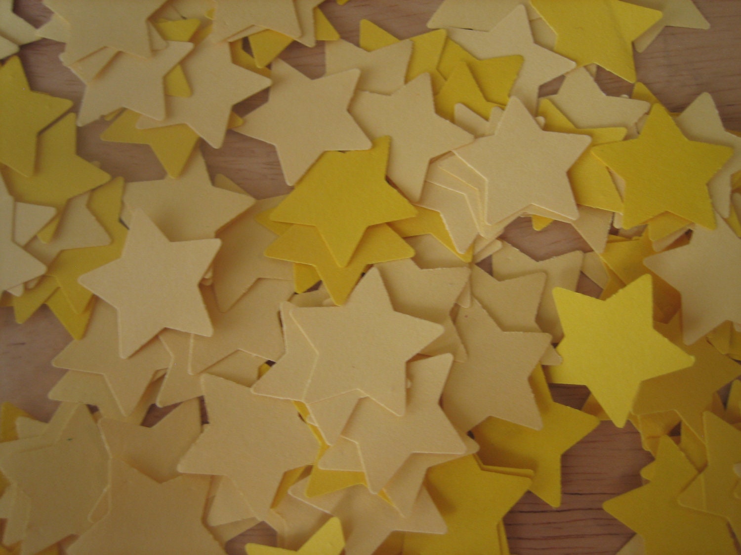 Paper Star Confetti - 100 Pieces - Bright and Light Yellow - Small Cardstock Stars