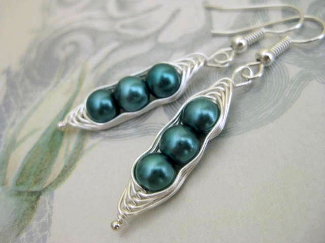 Pea Pod Earrings Teal Green Pearls Wire Wrapped Beadwork