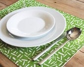 Spring Placemats - Green Fireworks - Set of 4 - FREE SHIPPING