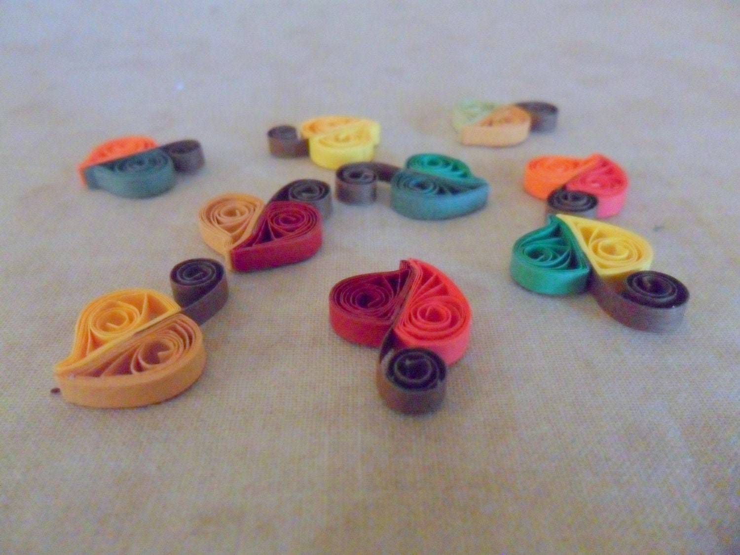 Fall Autumn Leaves Thanksgiving Harvest Scrapbooking Embellishment Quilled Paper Red Yellow Green Brown