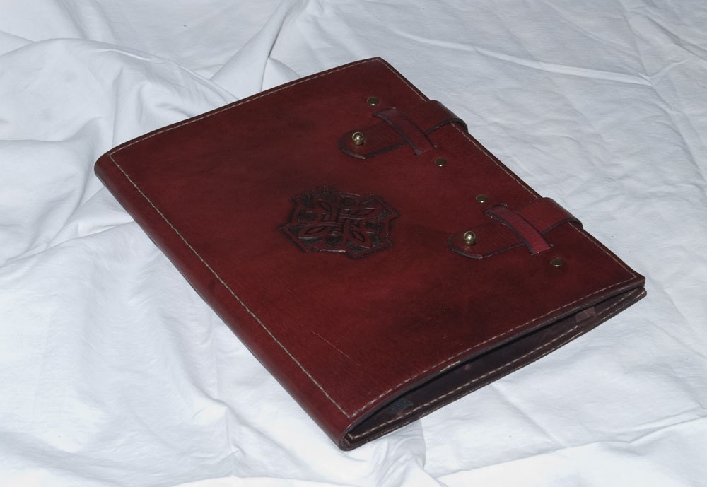 Handcrafted Custom Leather iPad2/iPad3 Case