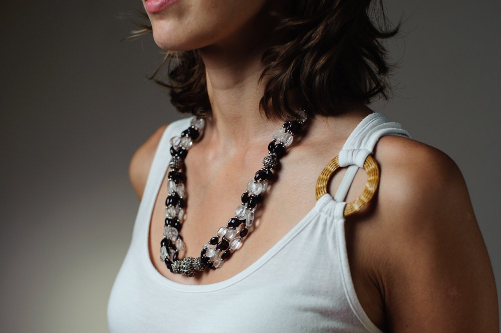 Vintage Moroccan Necklace Beaded Costume Garnet Necklace / Vintage High Fashion Jewelry / Statement Necklace FREE SHIPPING - DevikaBox