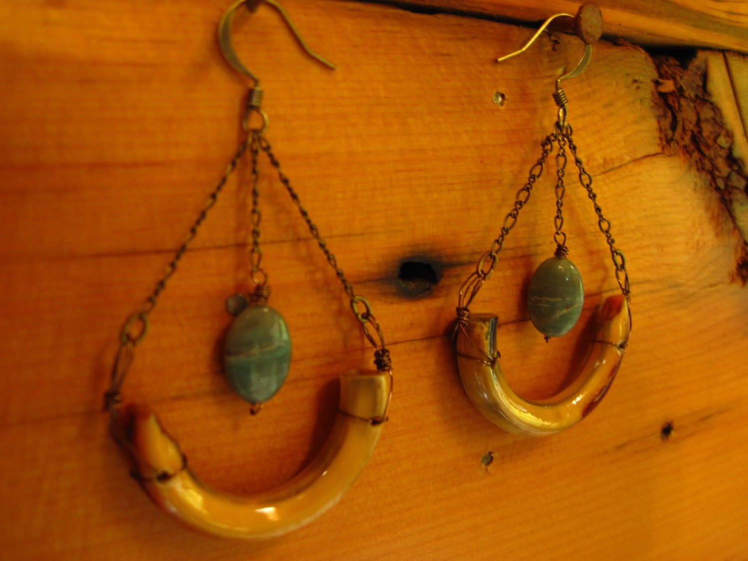 Beaver Teeth Chandelier Earring