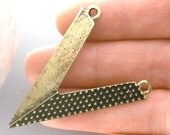CHARM-AB-V-45MM - Vintage Chevron Charm / Pendant - 2 pcs