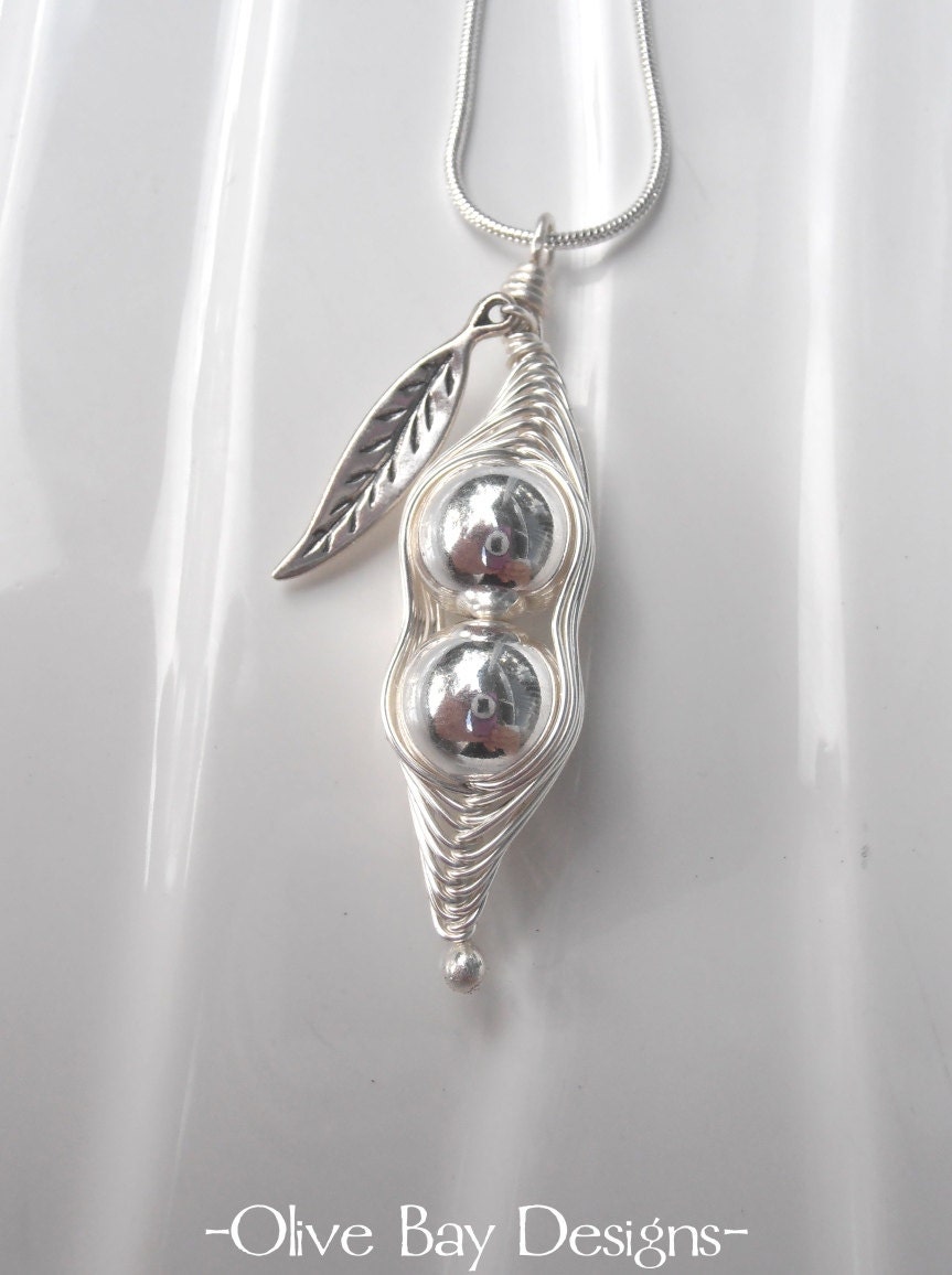 Sterling Silver Pea Pod with Leaf