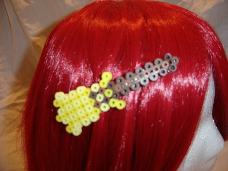 Minecraft style 8bit broom video game perler barrette retro hipster pixel 16bit yellow brown