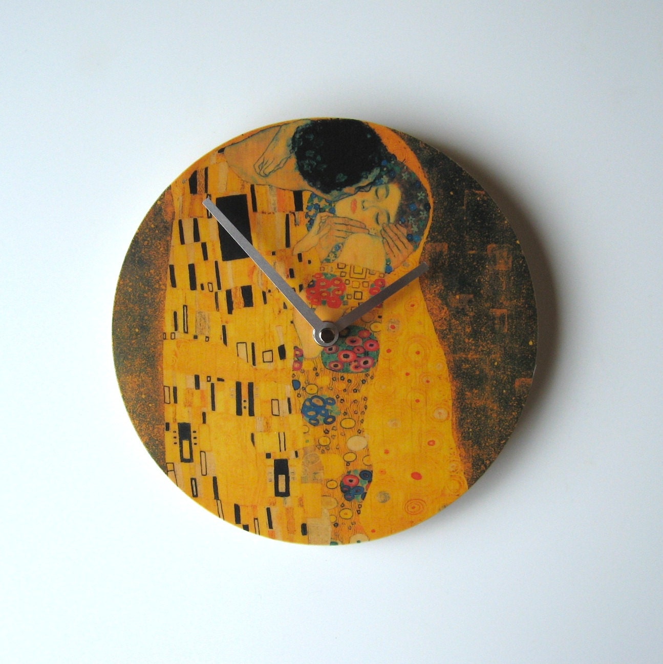 Objectify Klimt "the Kiss" Wall Clock