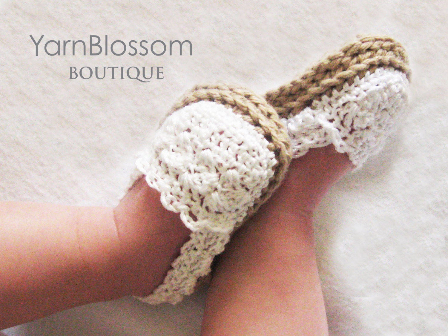 CROCHET PATTERN Baby Girl Espadrille Shoes par YarnBlossomBoutique