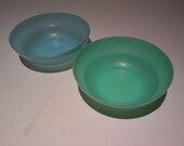 Vintage Tupperware bowls - set of 2