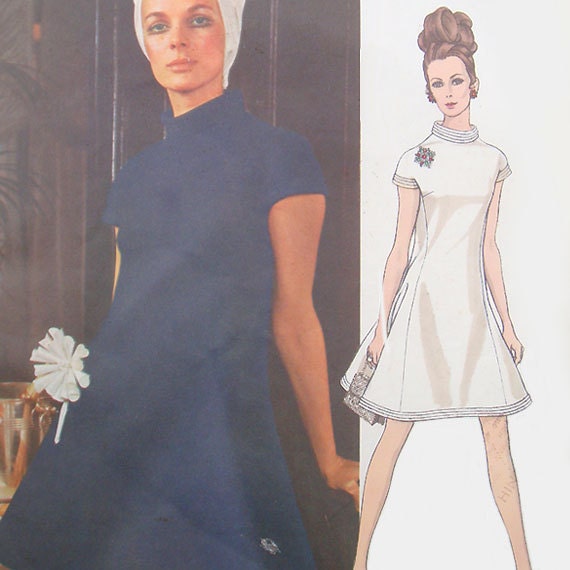vintage Vogue 2190 PIERRE CARDIN dress sewing pattern (uncut) (Sz8/B31.5) (60s)
