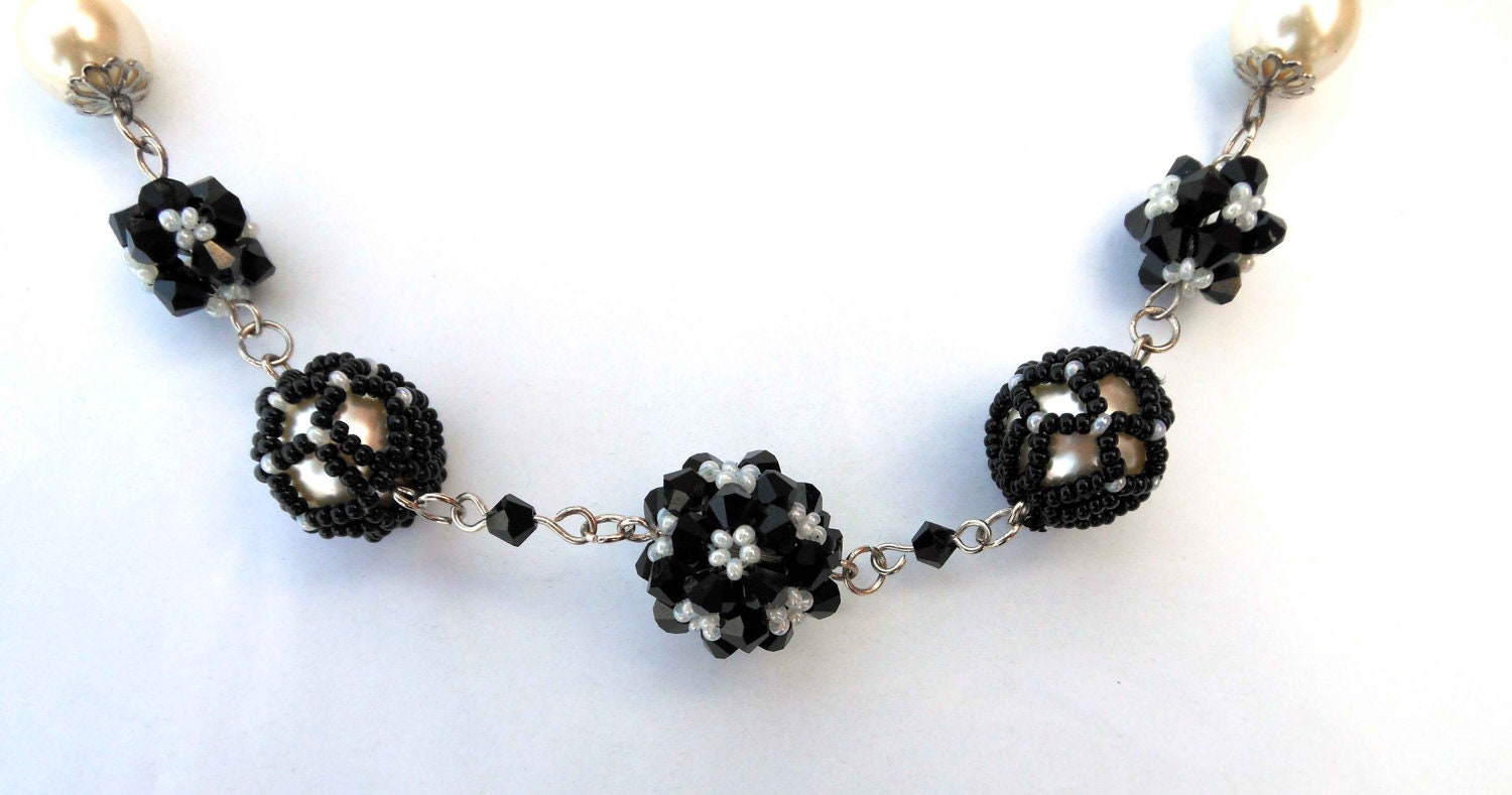 Swarovski Crystal Beads Ivory&Black Bead Crocheted Necklace Free shipping