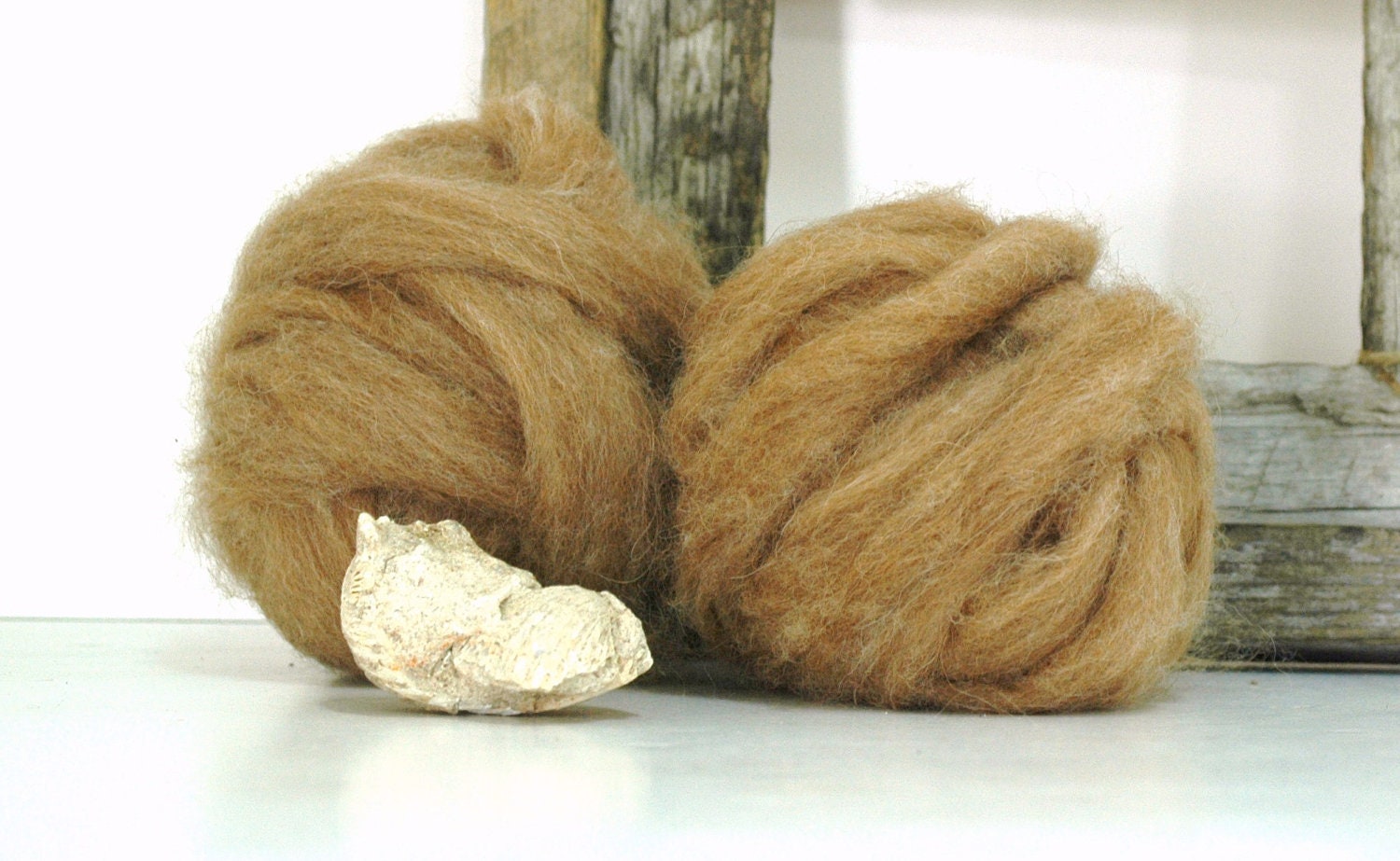 Alpaca/Merino Roving - Medium Fawn - 3 oz - alpaca merino roving top soft spinning felting