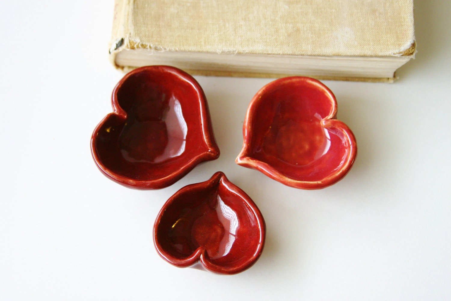 I LOVE YOU - Ceramic Heart Dish - Ring Catcher - in Romantic Rustic Red - One Dish
