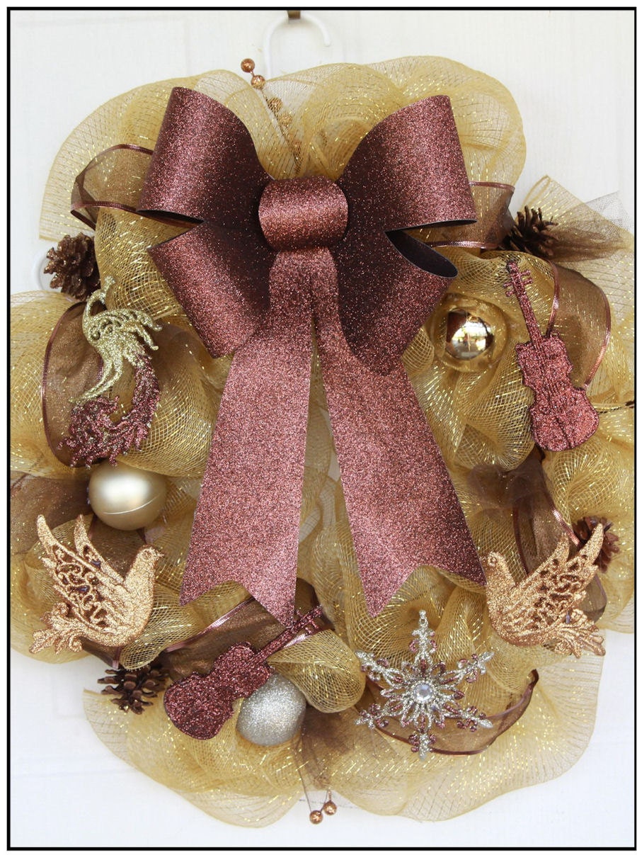 Beautiful  Deco Mesh Gold / Brown  Holiday / Christmas Wreath