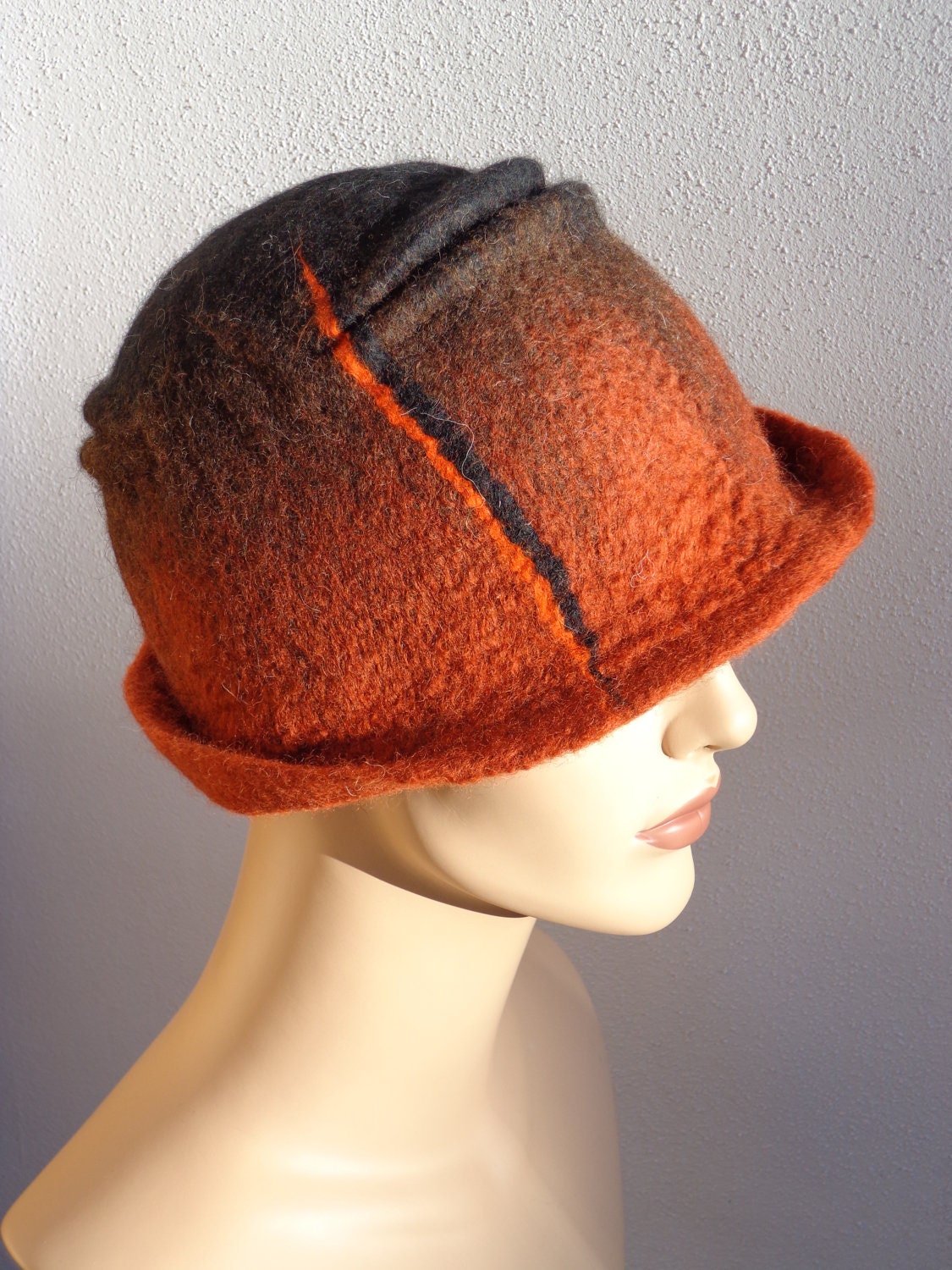 Assymetrical retro hat, brown and black felt cloche, 1920s inspired hat, art deco fashion, 20s accessory, winter hat