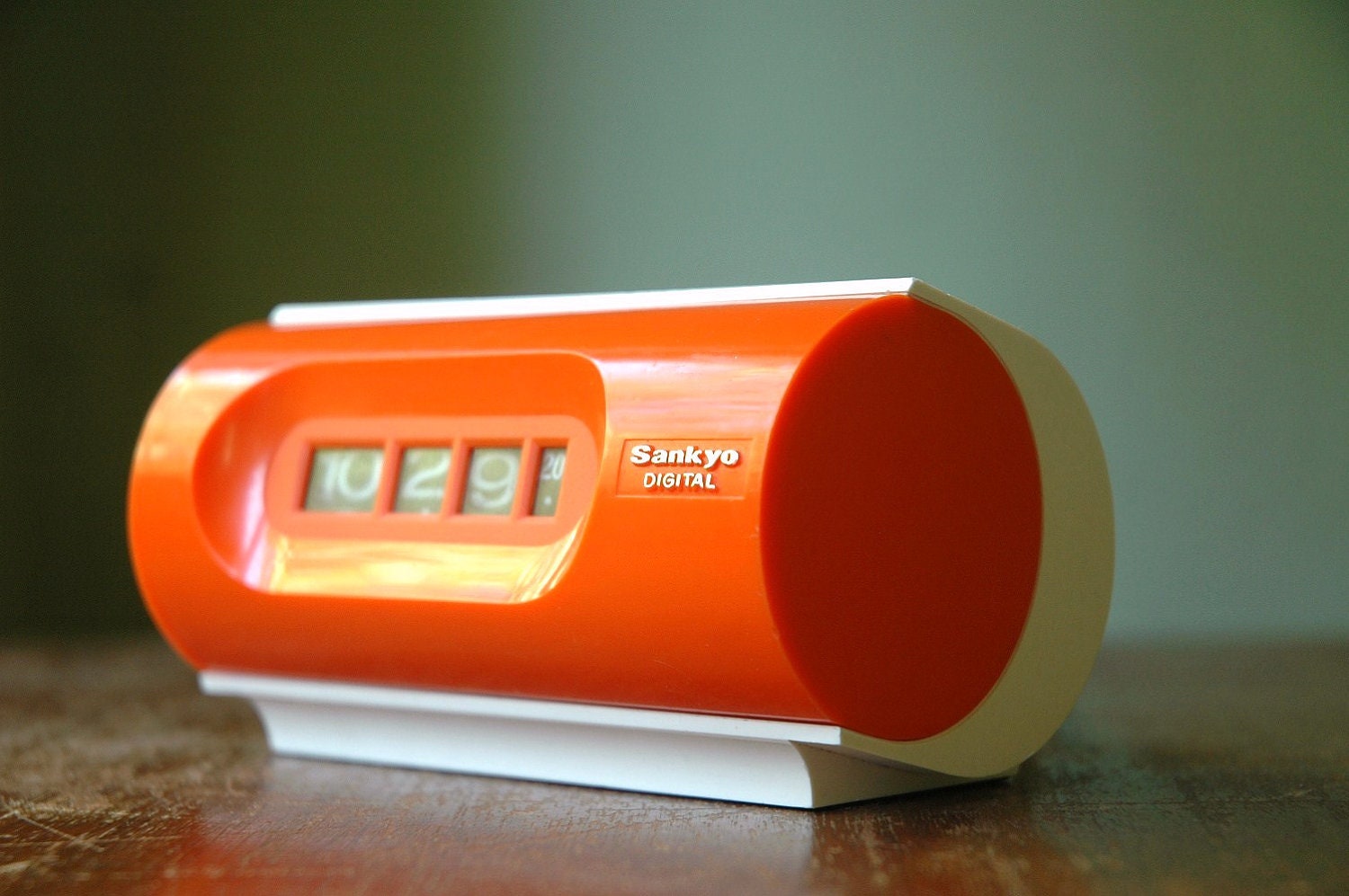 Mid Century Modern Sankyo Flip Clock - Mod White and Orange Space Age Clock