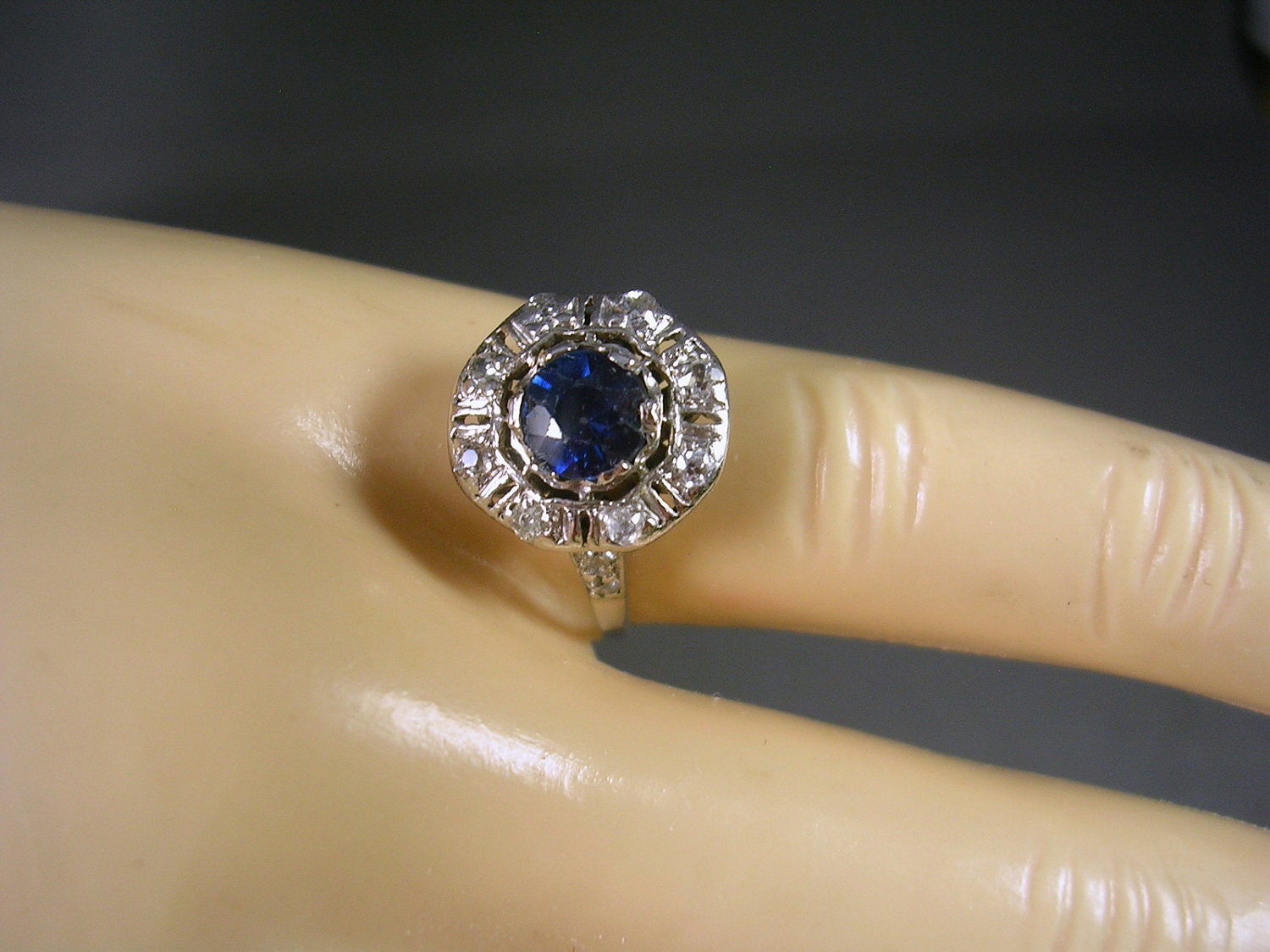 Antique Sapphire and Diamond Ring 18K White Gold Size 7.5 Art Deco .97Ctw