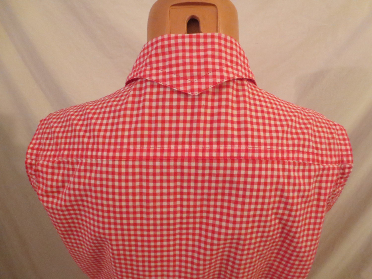 RETRO ROCKABILLY red white check Ship n Shore shirt top sz M