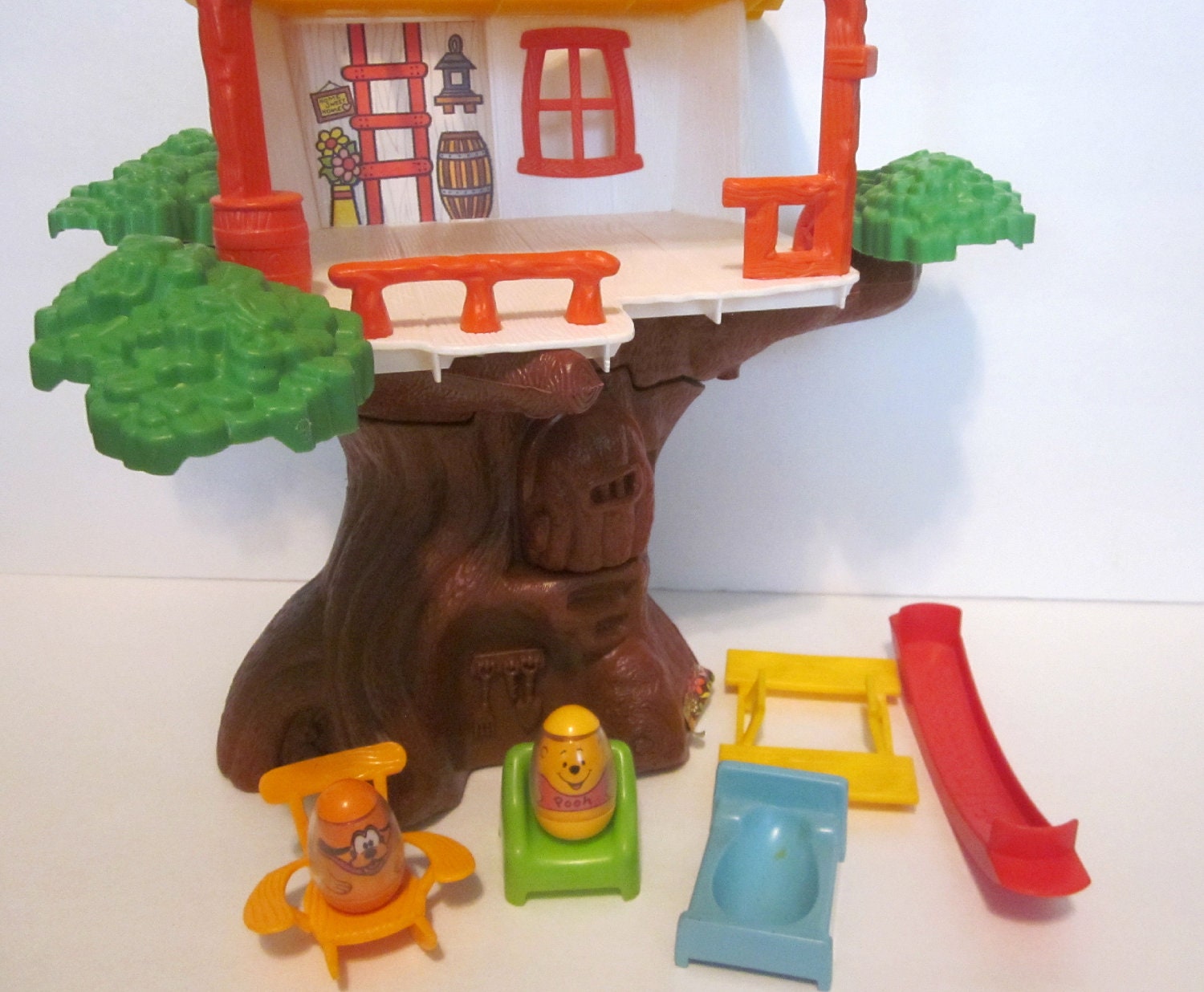 winnie the pooh treehouse bath toy