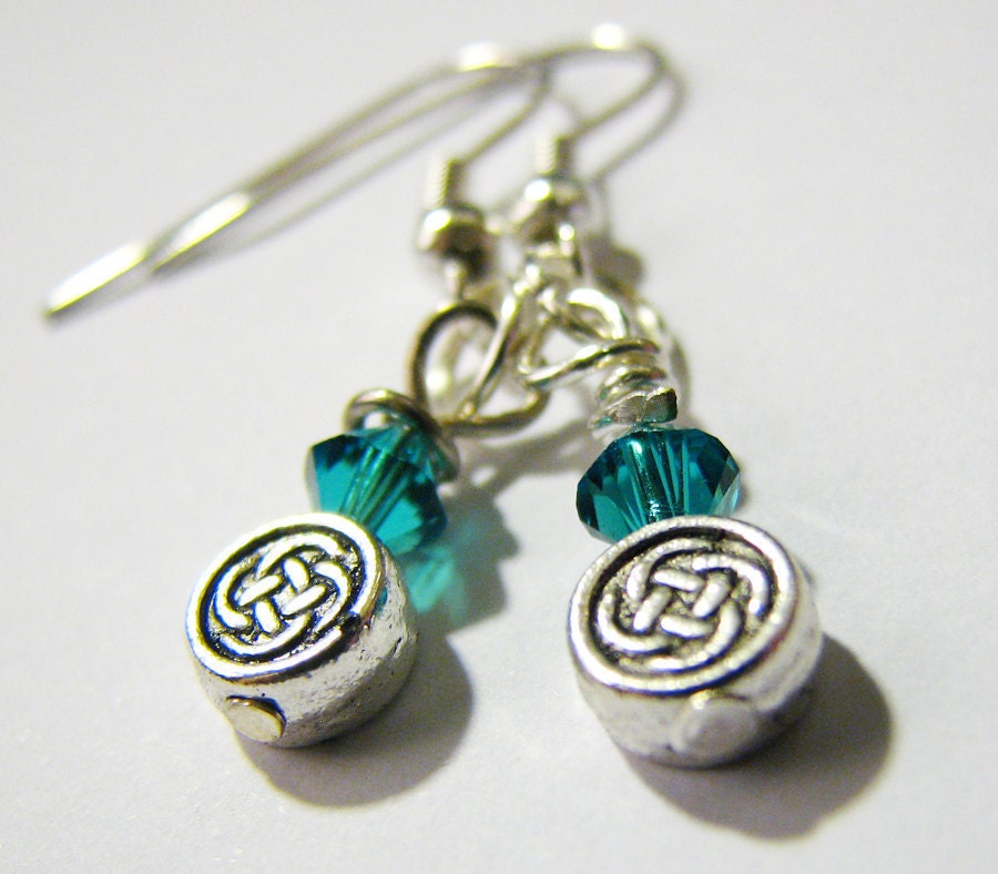 Wedding Earrings: Celtic Knot Symbol, Emerald green, Wedding, Wiccan, Trinity Knot, clip on earrings or pierced
