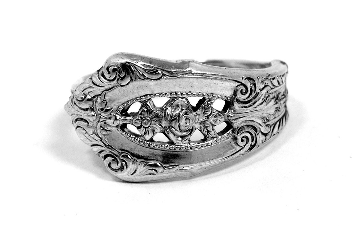 Rose Point 1934 - Sterling Spoon Ring