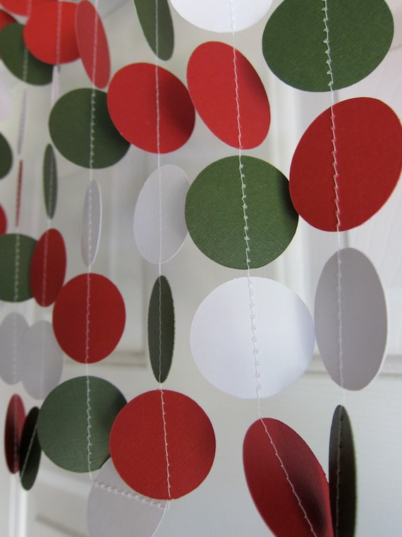 Christmas Garland, Red Green and White Paper Garland, Paper Garland, Holiday Garland, Christmas Decorations, Holly Decorations