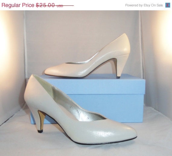 SALE Vintage Shoes 80s Oh Nina High Heel Pumps Gray Stone Shoes Dead Stock