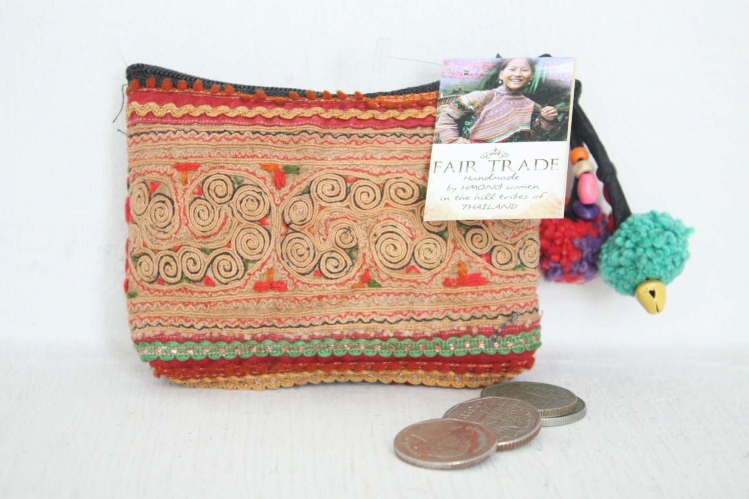 Tiny Coin Pouch Bag Purse Hill Tribe Fabric Vintage HMONG Hemp Handmade Thailand (BG290VS.381)