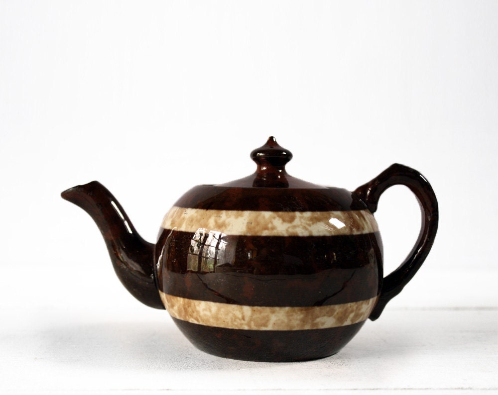 VERY cute MINI TEAPOT vintage french brown Sarreguemines Teapot