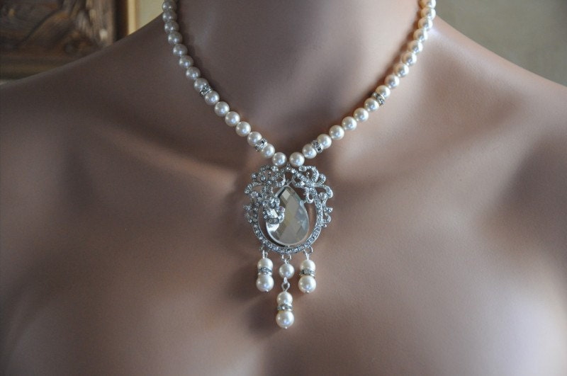 Bridal Pearl Necklace,Vintage Style Necklace,Swarovski Crystal Pearl Necklace,Bridal Pendant Necklace,Wedding Necklace,MARIA