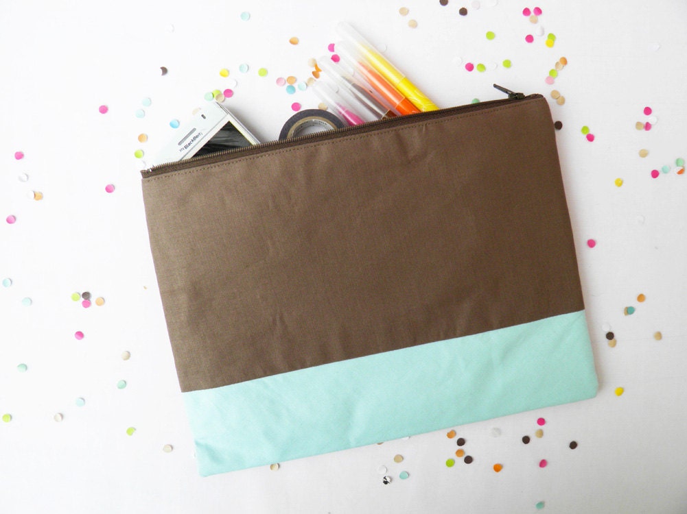XLARGE zipper pouch 10 x 8 inch geometry color brown and iced blue