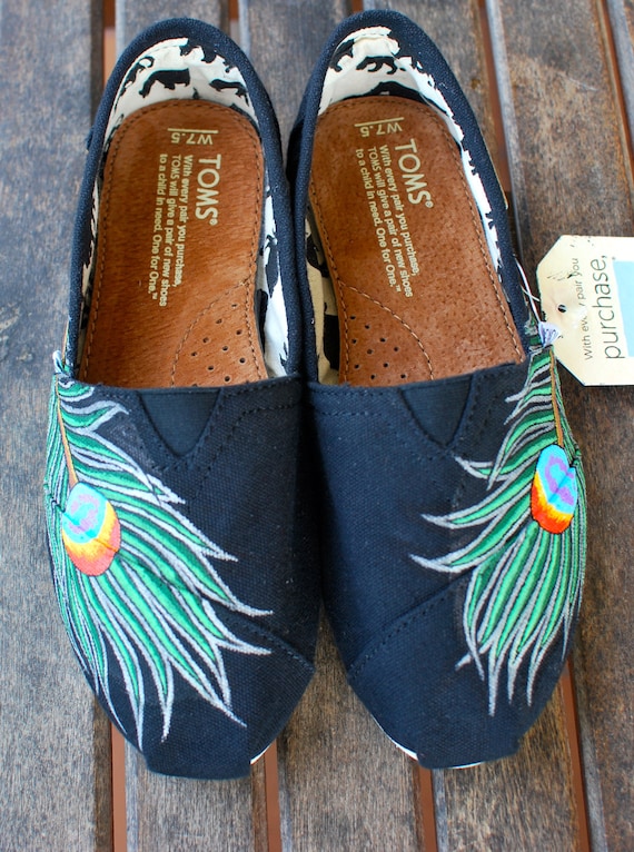 Peacock feather TOMS