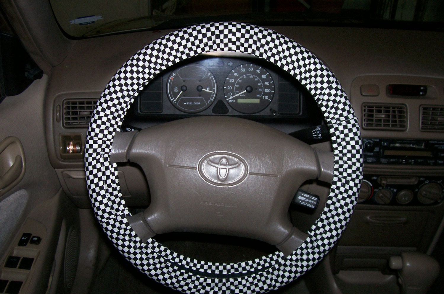 Black and White Check Steering Wheel Cover