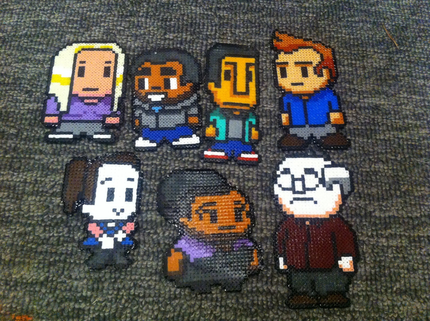 Community Mini Beads: Set of 7 Characters