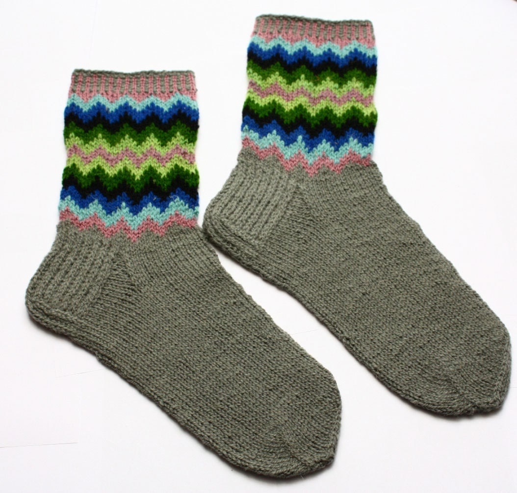 Pure wool SOCKS  with wave decoration -  gift WRAPPING for FREE