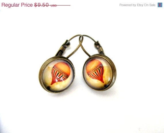 Cyber Monday SALE Fall Colors Hot Air Balloon Earrings, Anitque Orange, Red, and Yellow - raelwear